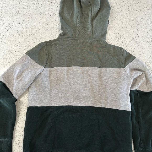 Tentree Banshee Hoodie in green & grey - Picture 7 of 10